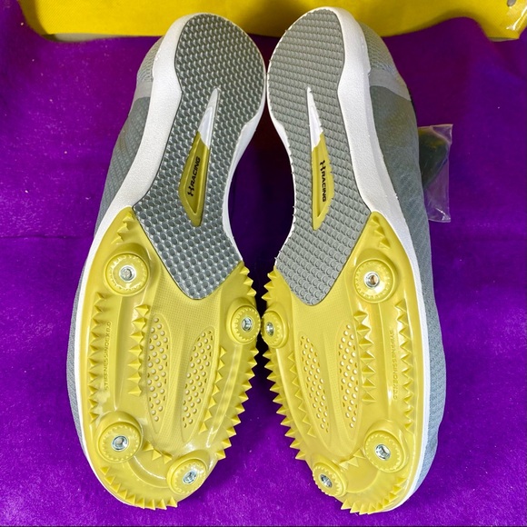 Under Armour Kick Distance 2 Track Shoes Grey Mens